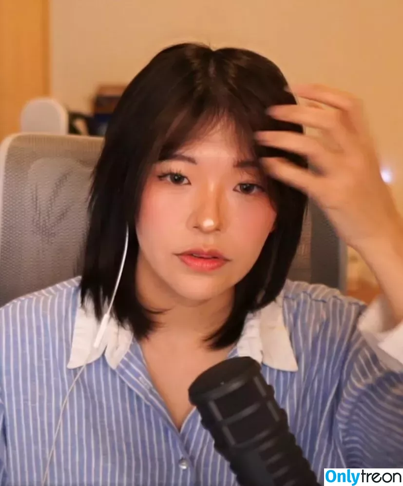 Kkatamina nude photo #0289 (Miyoung)