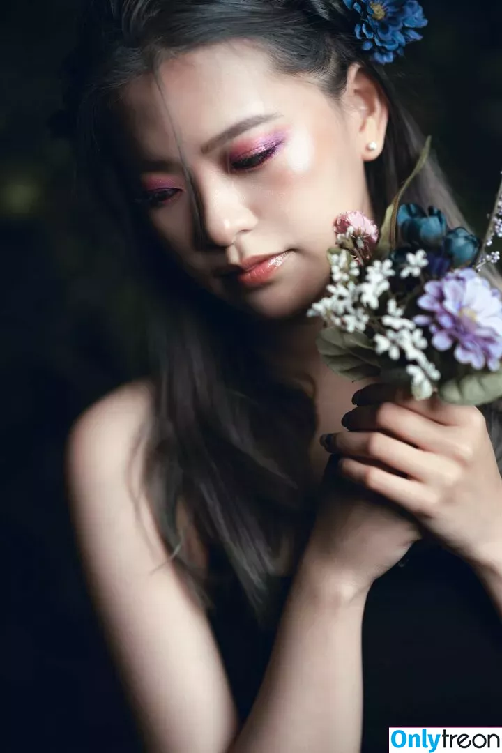 Kkatamina nude photo #0306 (Miyoung)