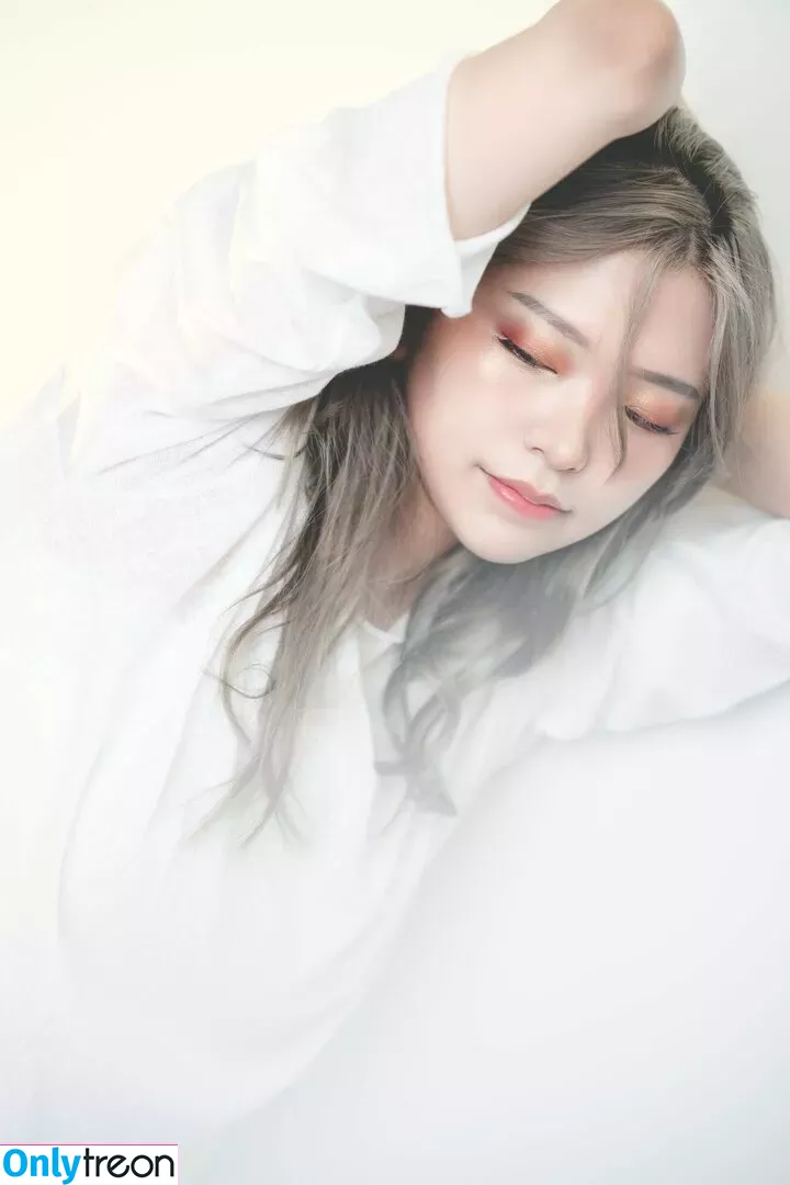 Kkatamina nude photo #0310 (Miyoung)