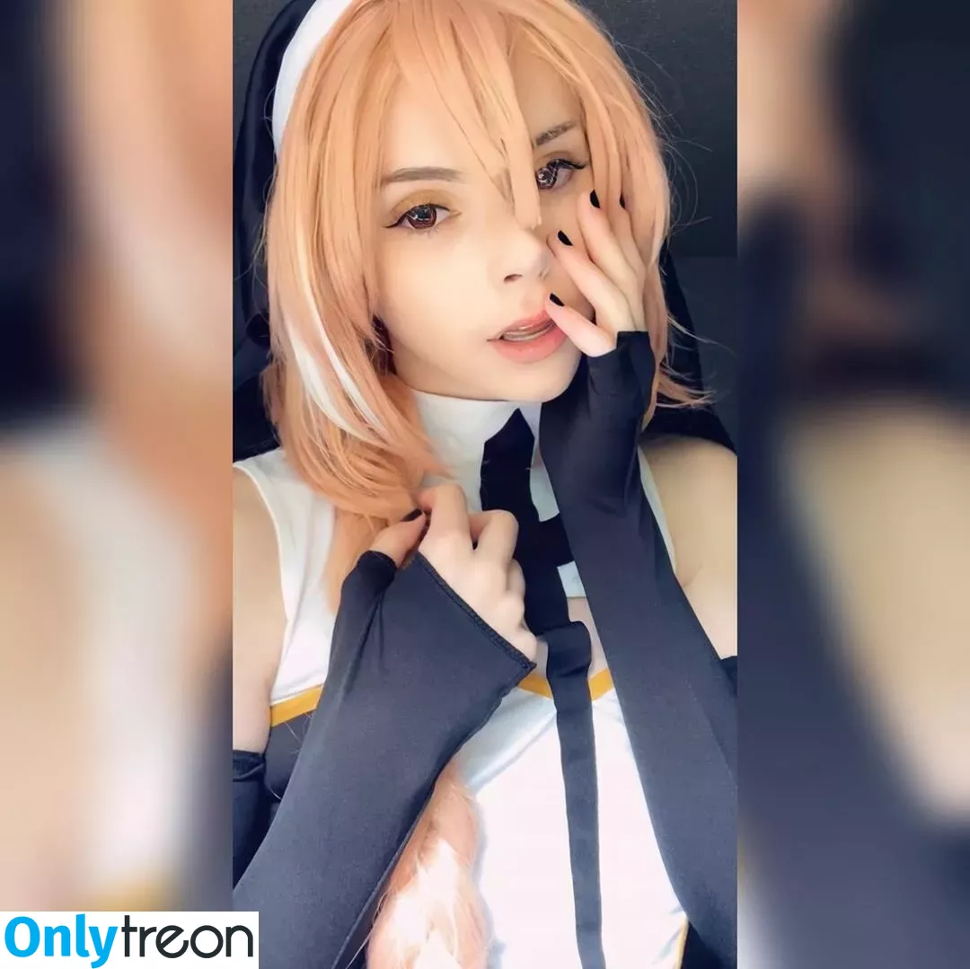 kkatyonak nude photo #0021 (kkatyonak)