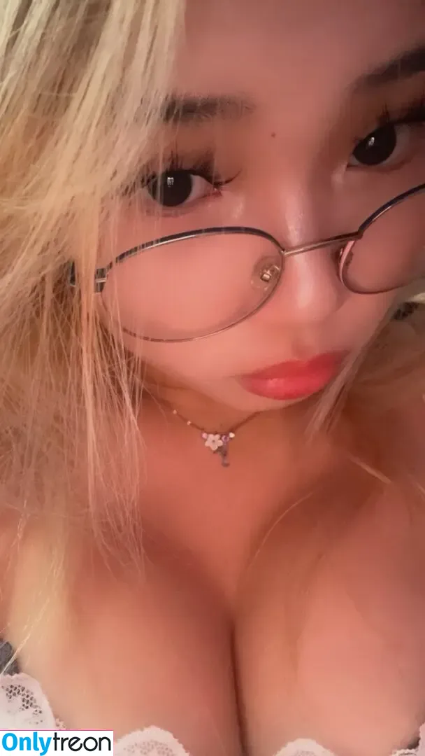 kkellyhsu голая photo #0008 (kkellyhsu)