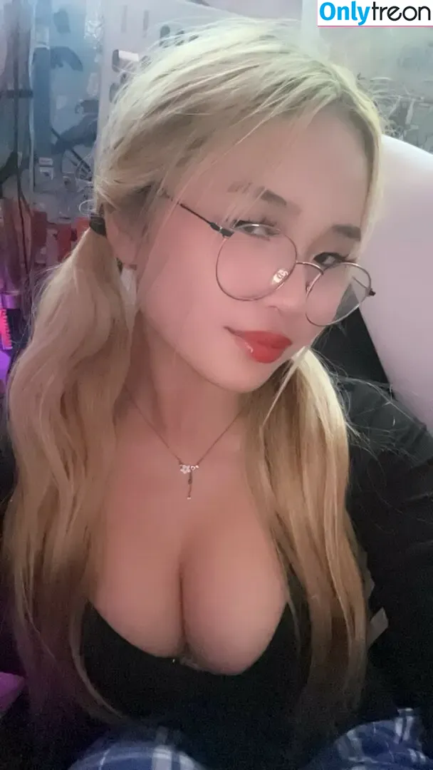 kkellyhsu голая photo #0069 (kkellyhsu)