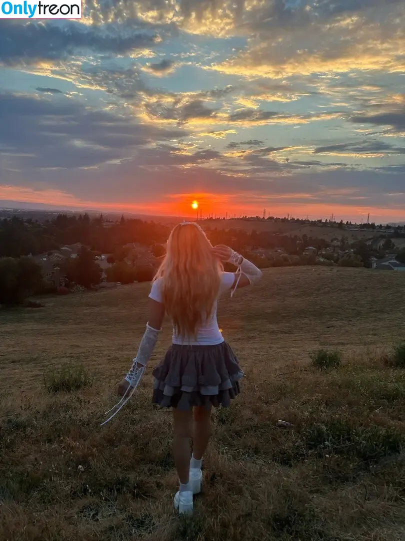 kkellyhsu голая photo #0144 (kkellyhsu)