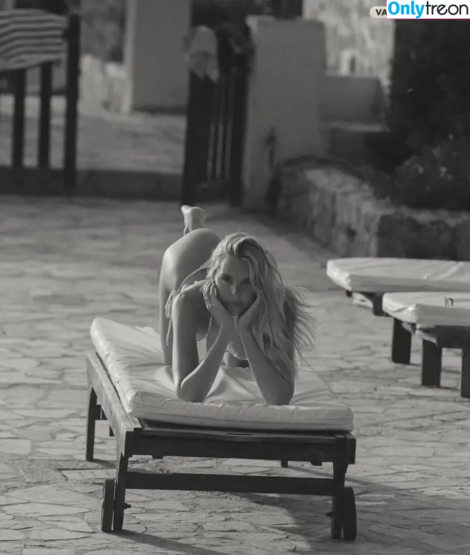 Klara Hellqvist nude photo #0239 (klarahellqvist)