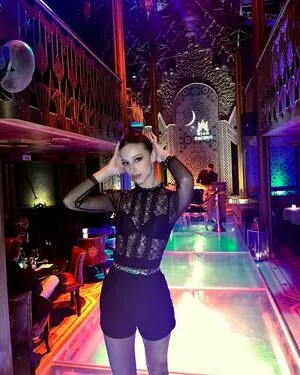 Klea Brahimi / klea_bra фото голая #0033