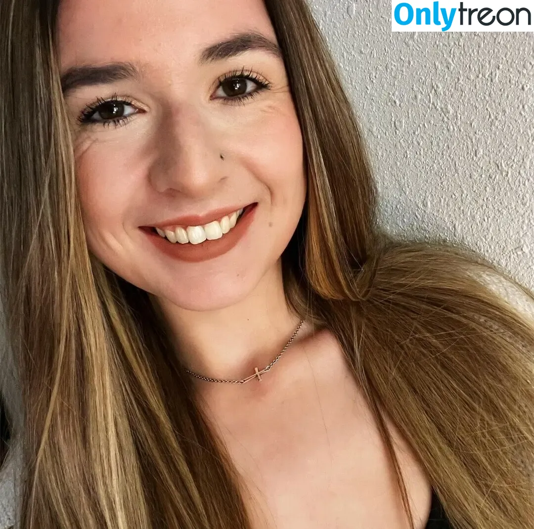 Koda Leigh nude photo #0008 (mamabear.rayne)