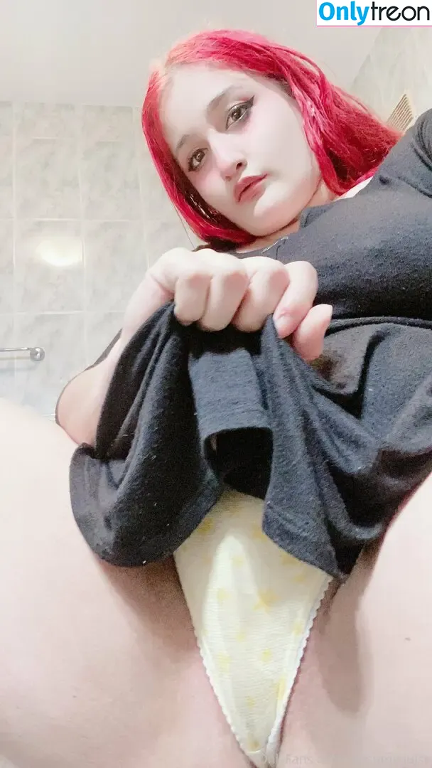 kombinichan голая photo #0004 (kombinichan)