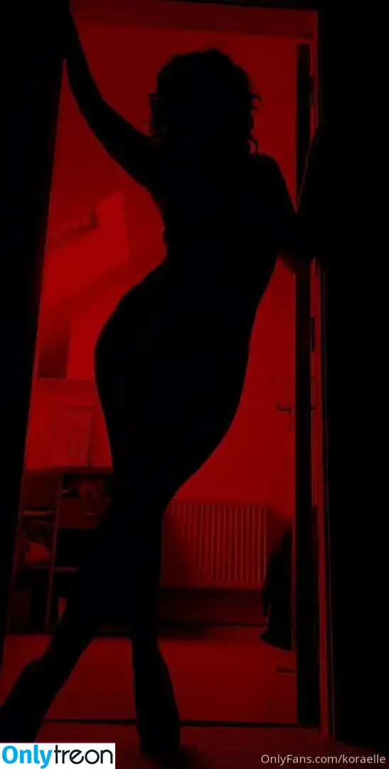 koraelle nude photo #0002 (koraelle)