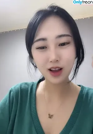 Korean BJ / Broadcast Jockeys / KBJ nude photo #0004