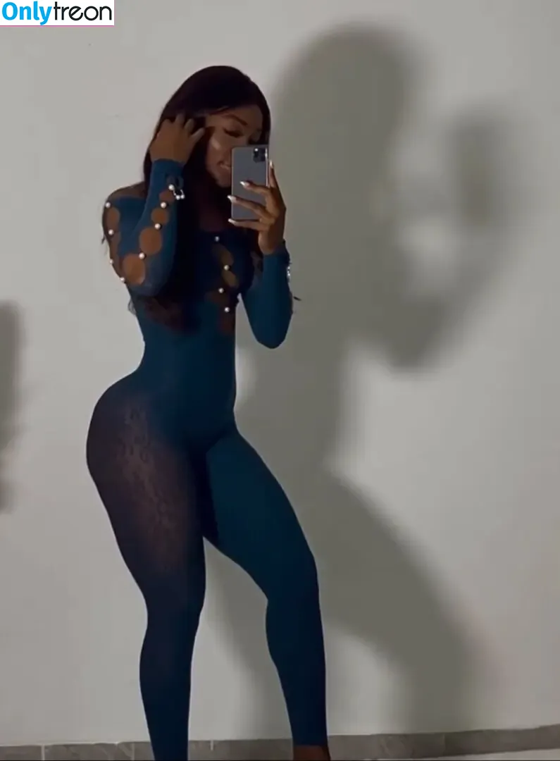Korpobrownskin nude photo #0007 (Korpo leala / zawadiemm)