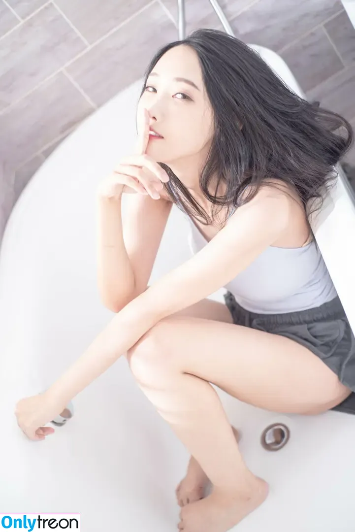 Kosos2684 nude photo #0416 (蕎蕎_ 小妃姬)