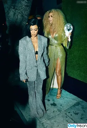 Kourtney Kardashian / kourtney_kardashian / kourtneykardash nude photo #1124