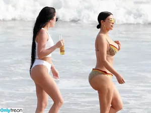 Kourtney Kardashian / kourtney_kardashian / kourtneykardash nude photo #1286