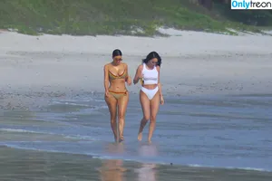 Kourtney Kardashian / kourtney_kardashian / kourtneykardash nude photo #1293