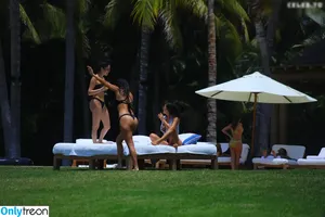 Kourtney Kardashian / kourtney_kardashian / kourtneykardash nude photo #1297