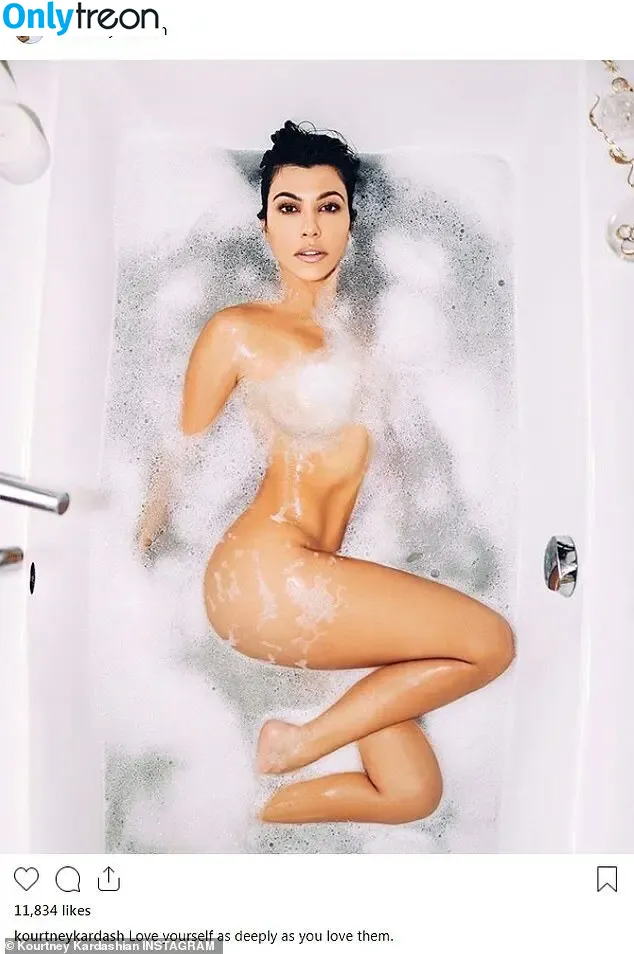 Kourtney Kardashian nude photo #1398 (kourtney_kardashian / kourtneykardash)