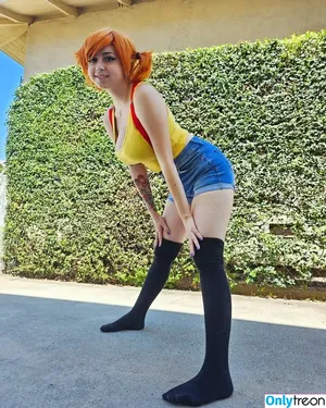 Kraftkiwi nude photo #0002