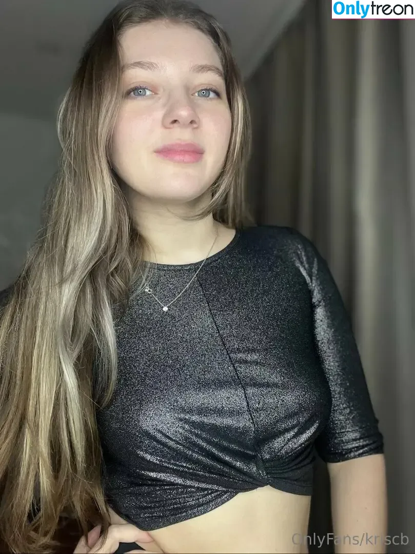 kriscb nude photo #0032 (kriscb.05)