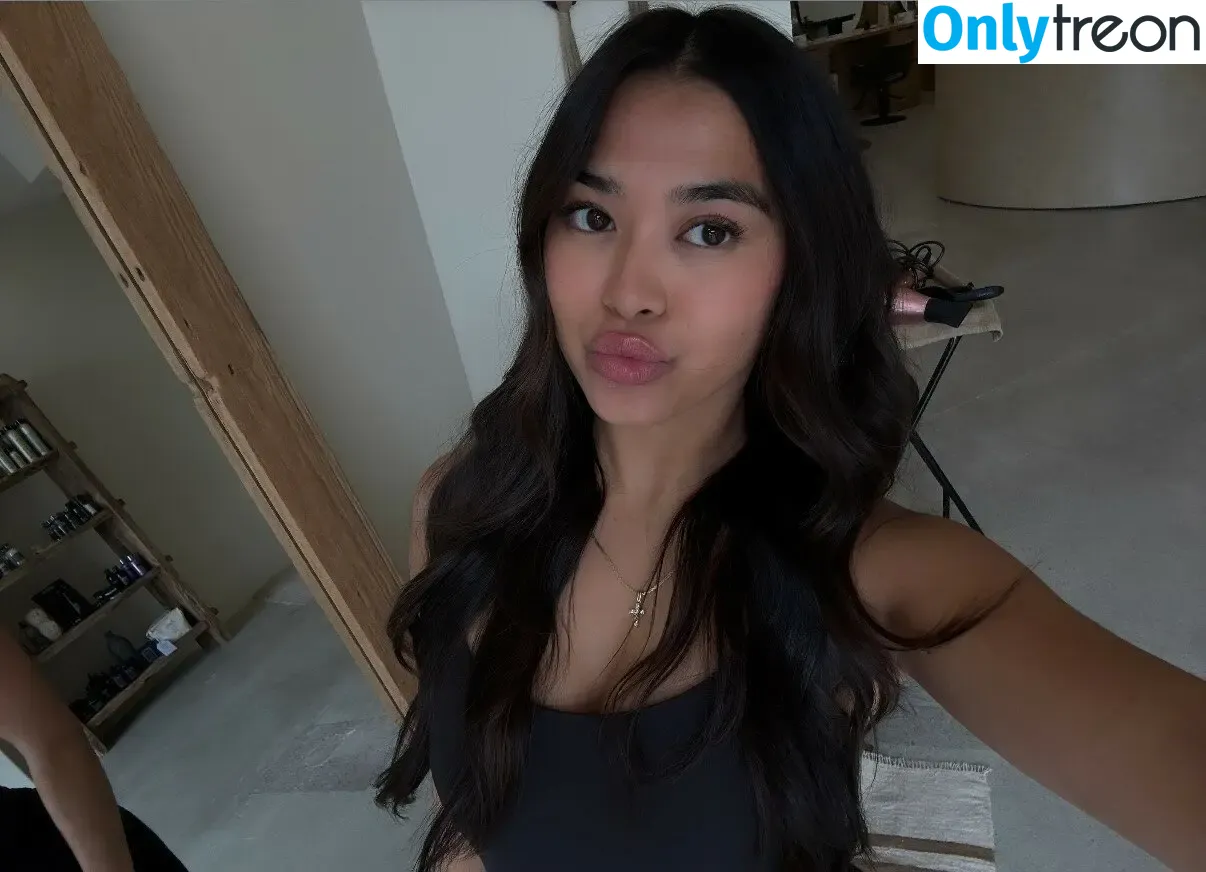 Krischelle Delgado nude photo #0197 (krischelled)