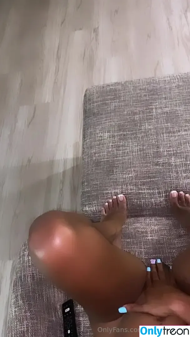 krisnicholee nude photo #0007 (krisnicholephotography)