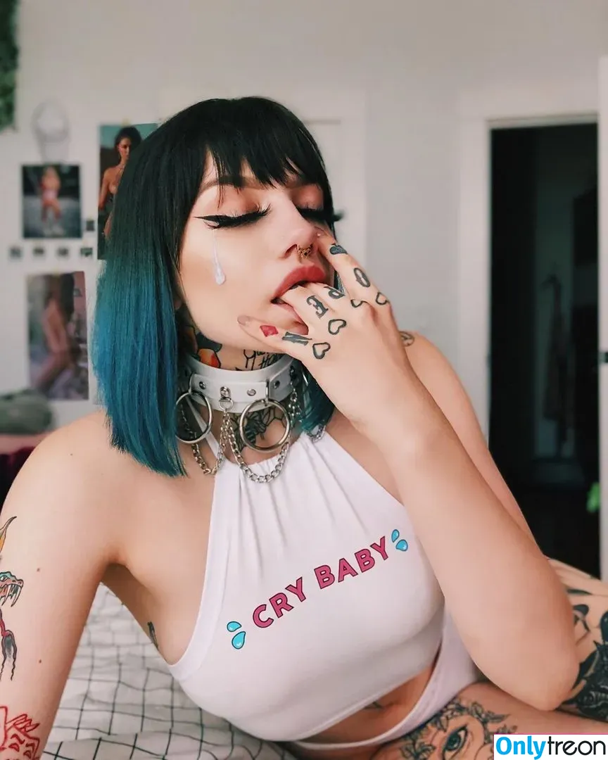 KrispyKremeRose nude photo #0094 (thedreamkreme)