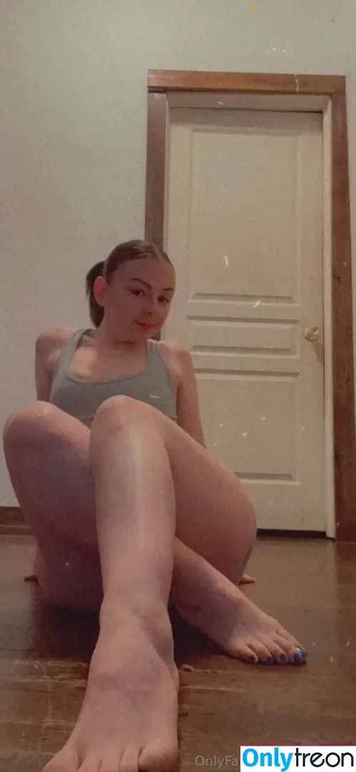 krissybbe nude photo #0020 (_krissybbe)