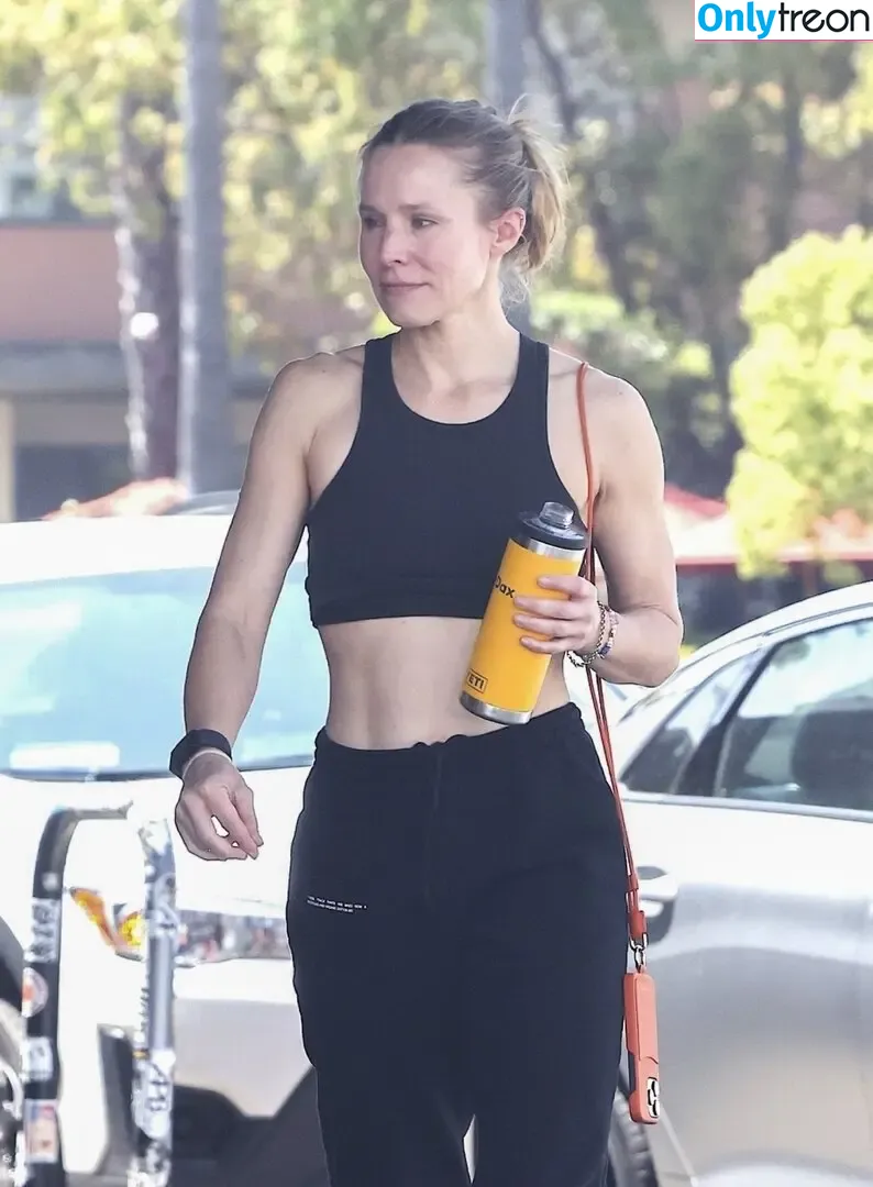 Kristen Bell голая photo #0985 (WWYTWrestling / kristenanniebell)