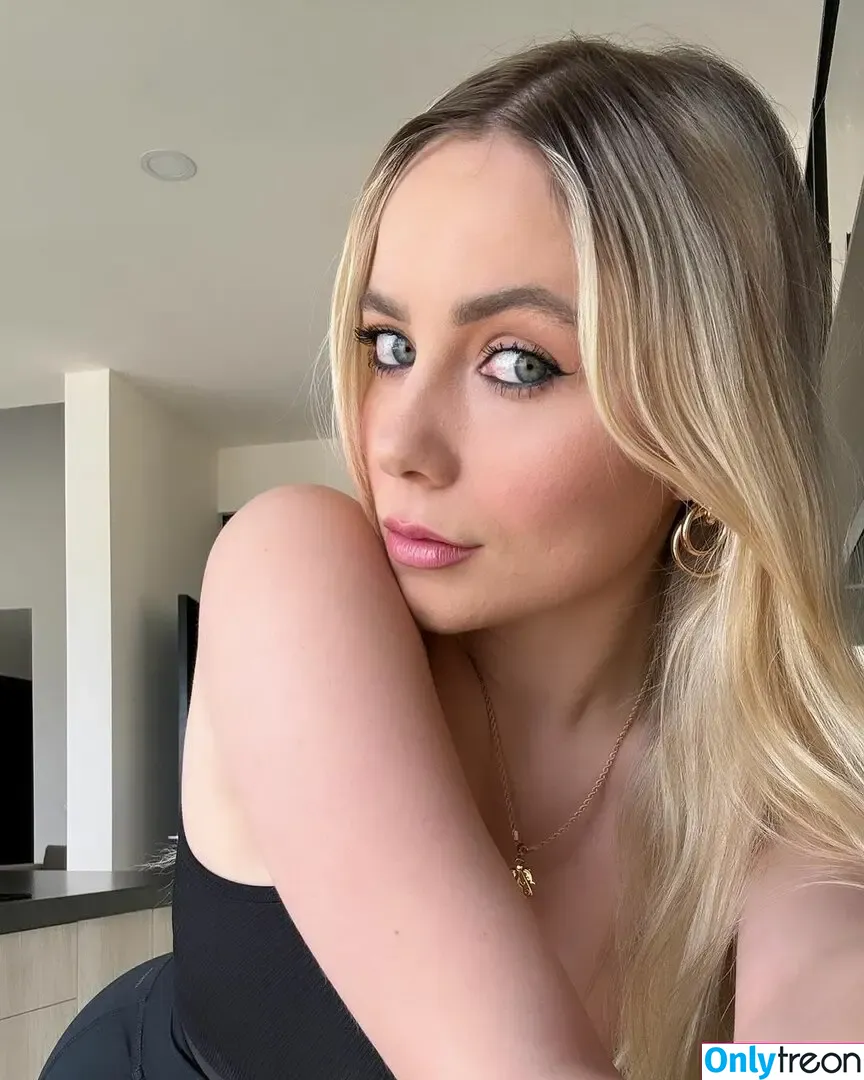 Kristen Medina голая photo #0023 (Kristennmedina)