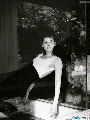 Kristen Stewart / kristenstewart / kristenstewartx nude photo #1747