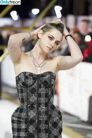 Kristen Stewart / kristenstewart / kristenstewartx nude photo #1778