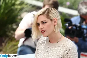 Kristen Stewart / kristenstewart / kristenstewartsu фото голая #1999
