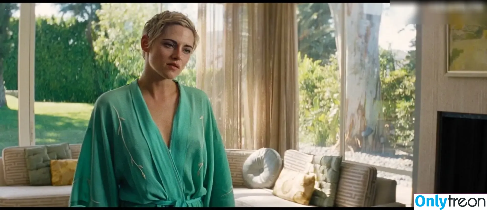 Kristen Stewart nude photo #1856 (kristenstewart / kristenstewartx)