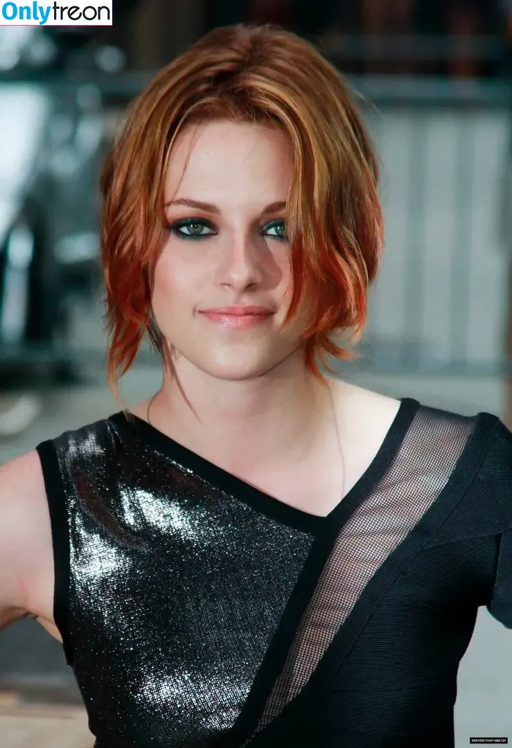 Kristen Stewart nude photo #2105 (kristenstewart / kristenstewartx)