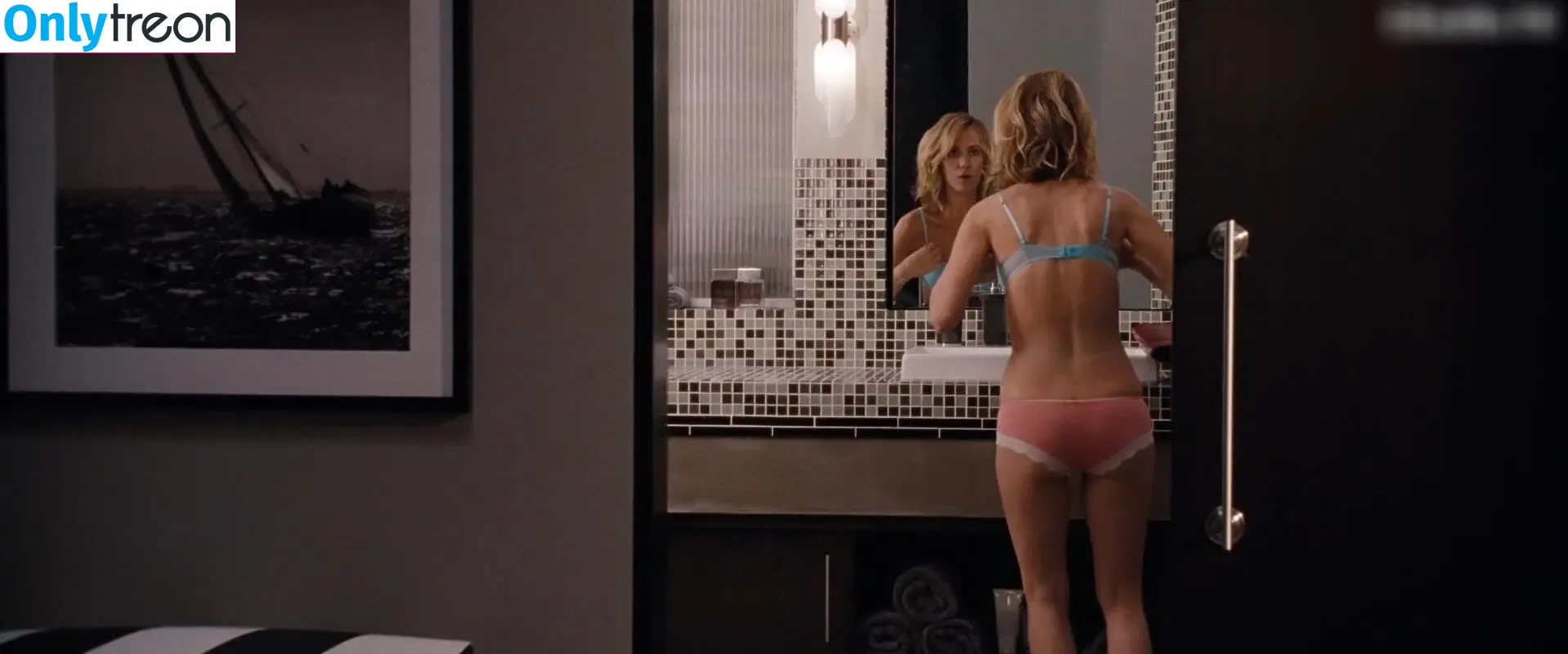 Kristen Wiig nude photo #0095 (kriztenwiig)