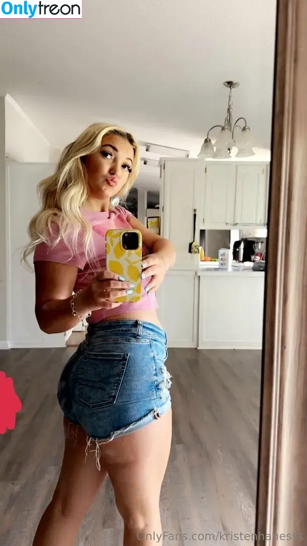 kristenhanesss nude photo #0065 (kristennnhaness)