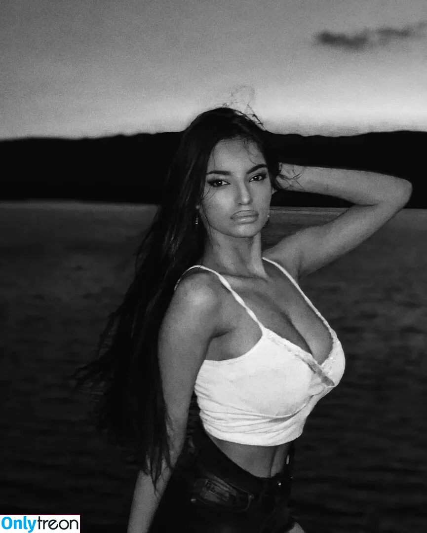 Kristina Djedovic nude photo #0031 (kristina.djedovic)