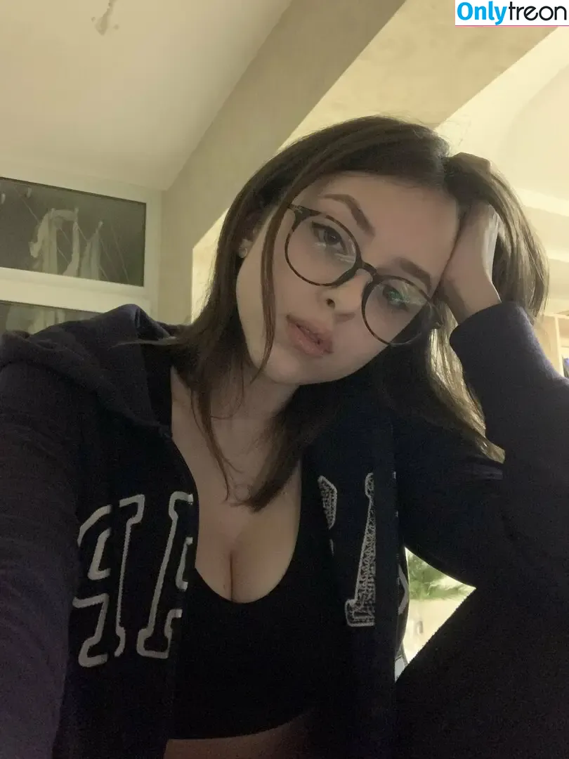 kristina_jimichu_cute голая photo #0016 (kristina_jimichu_cute)