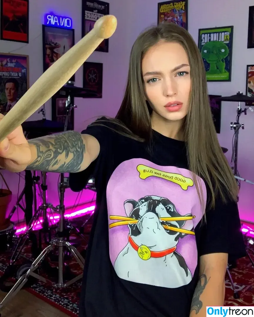 Kristina Rybalchenko nude photo #0143 (Kriss Drummer / kriss_drummer / user)