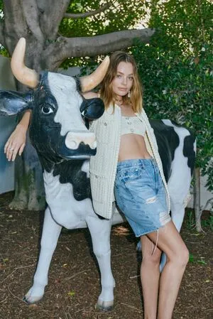 Kristine Froseth / kristine_froseth nude photo #0006