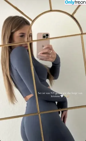 Kristinkbi nude photo #0007