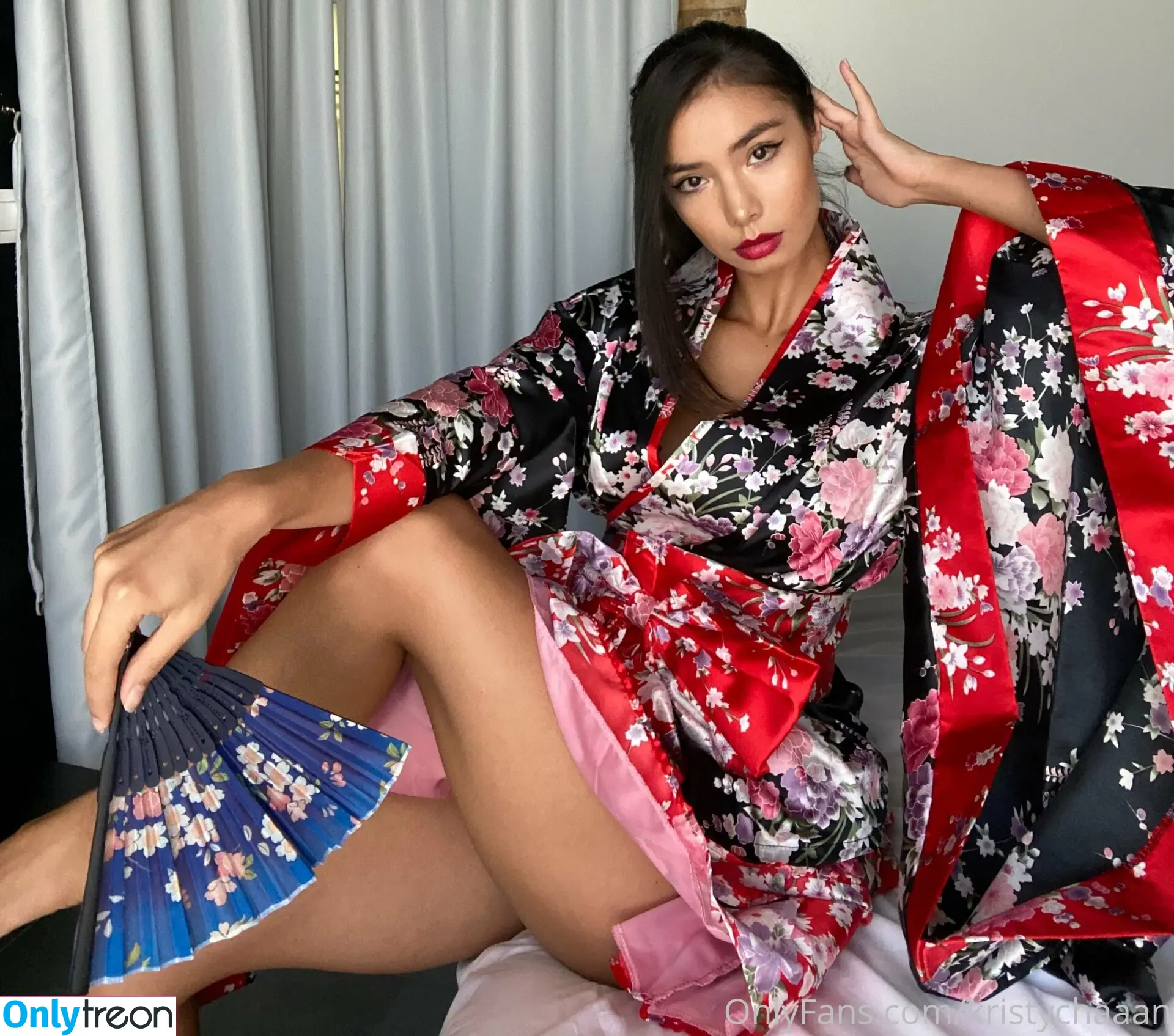 kristychaaan nude photo #0009 (kristychaaan)