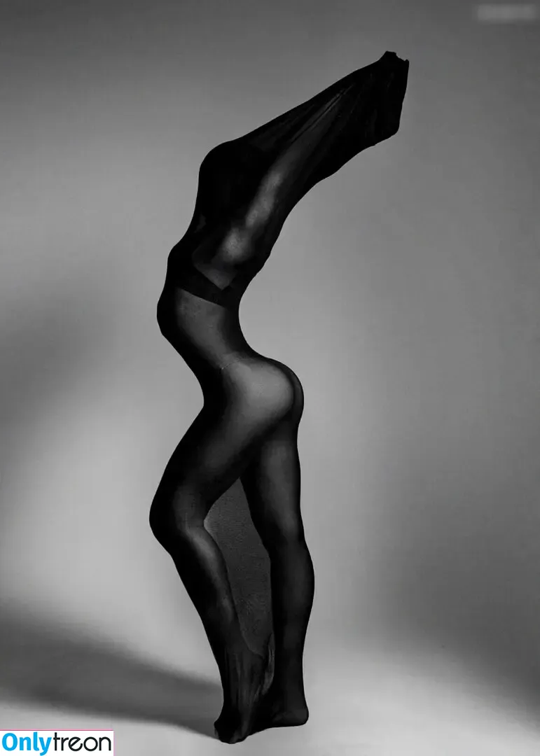 Kristyna Shmidt голая photo #0035 (Kristyna Shmidt)