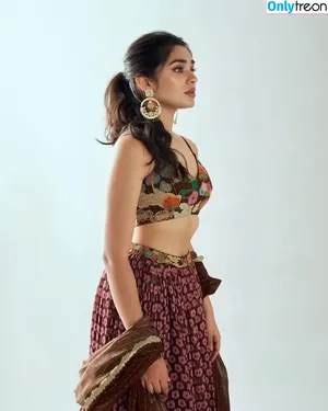 Krithi Shetty / krithi.shetty_official nude photo #0001