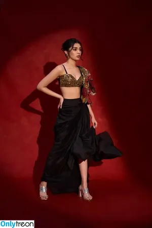 Krithi Shetty / krithi.shetty_official nude photo #0014