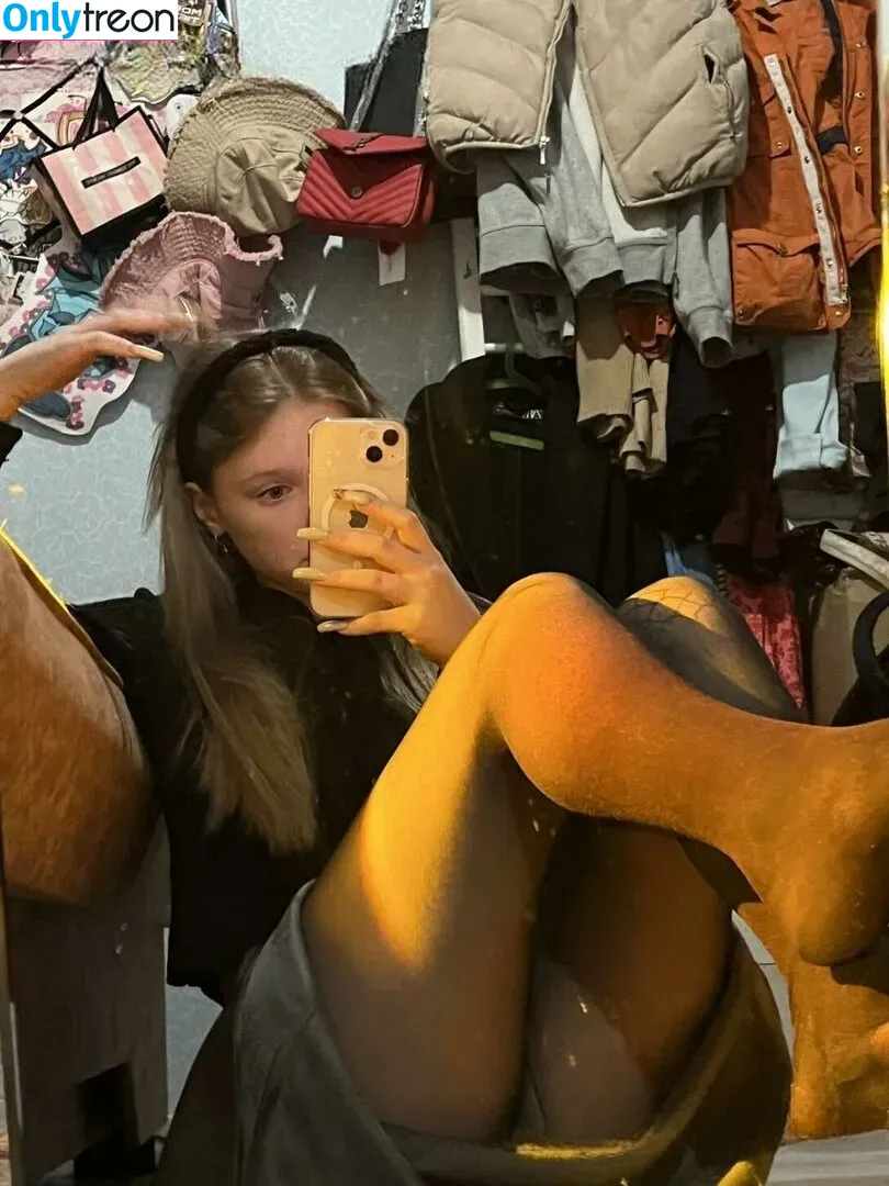 Krupa nude photo #0077 (kuporovaa / ronnieramirez)