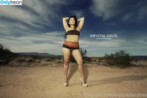 krystaldavisfree / itsmekrystald nude photo #0004
