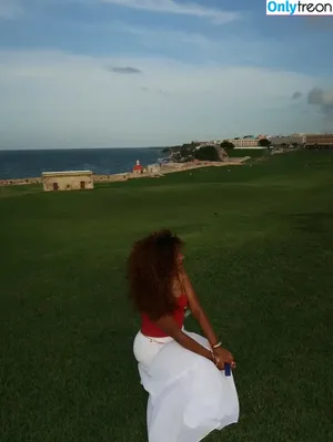krystalogy / krys_talwithakay / krystalogytv nude photo #0213