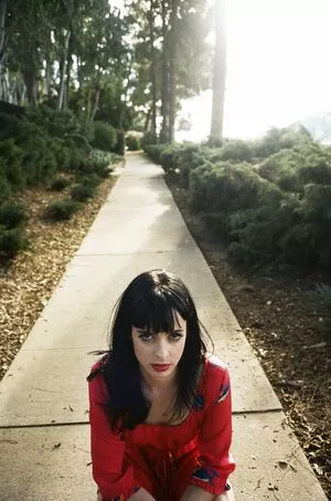 Krysten Ritter / therealkrystenritter nude photo #0426