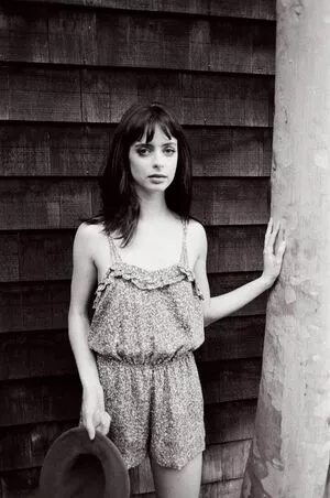 Krysten Ritter / therealkrystenritter nude photo #0450