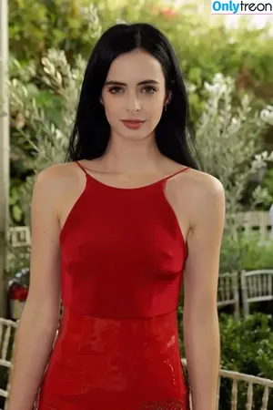 Krysten Ritter / therealkrystenritter фото голая #0525